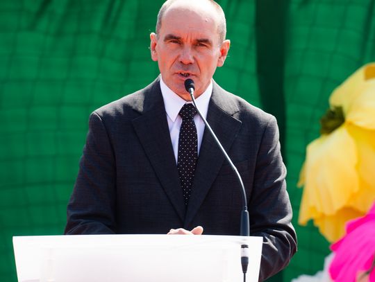 Uroczyste otwarcie boiska przy PSP w Jedlance (zdjęcia)