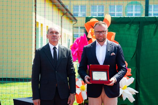 Uroczyste otwarcie boiska przy PSP w Jedlance (zdjęcia)