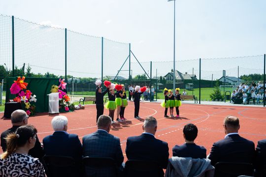 Uroczyste otwarcie boiska przy PSP w Jedlance (zdjęcia)