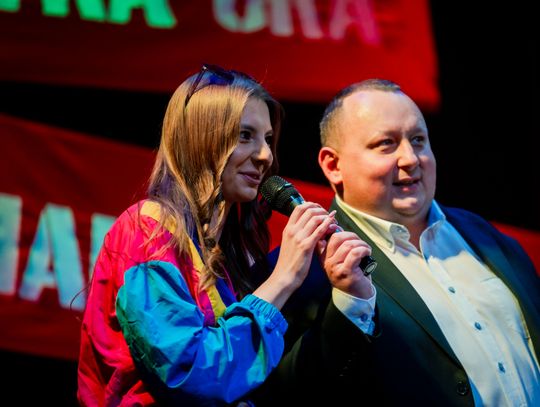 Potańcówka w klimacie PRL w DK Idalin (zdjęcia)