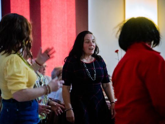 Potańcówka w klimacie PRL w DK Idalin (zdjęcia)