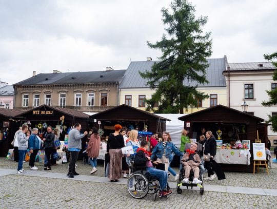 Radomskie Dni Godności - VII Festiwal Twórczości Osób z Niepełnosprawnością Intelektualną „Tacy Sami” (zdjęcia)