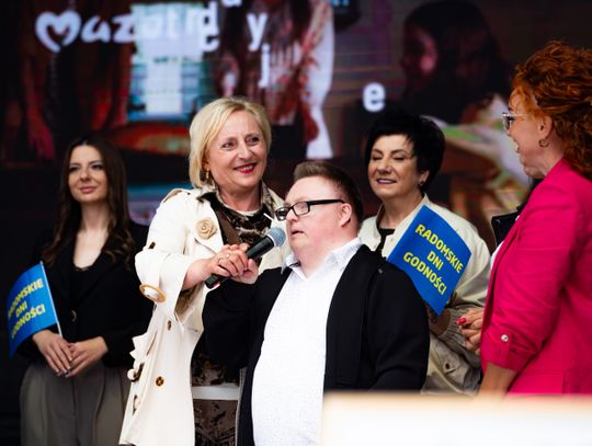 Radomskie Dni Godności - VII Festiwal Twórczości Osób z Niepełnosprawnością Intelektualną „Tacy Sami” (zdjęcia)