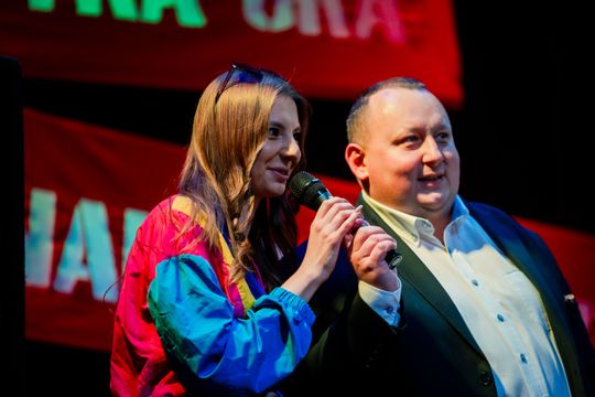 Potańcówka w klimacie PRL w DK Idalin (zdjęcia)