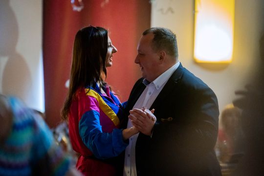 Potańcówka w klimacie PRL w DK Idalin (zdjęcia)