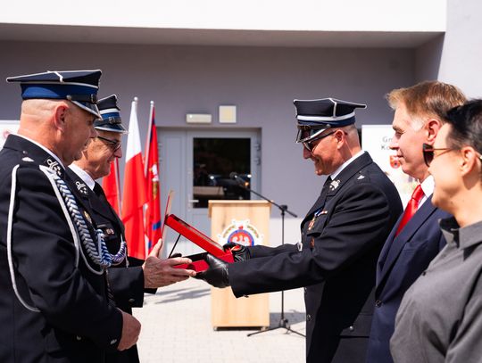 Przekazanie wozu strażackiego dla OSP Kowala- Stępocina (zdjęcia)