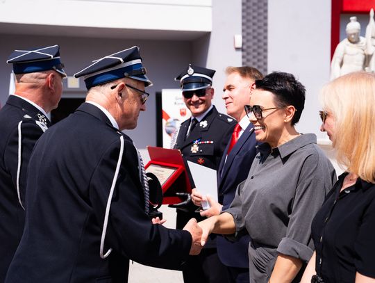 Przekazanie wozu strażackiego dla OSP Kowala- Stępocina (zdjęcia)