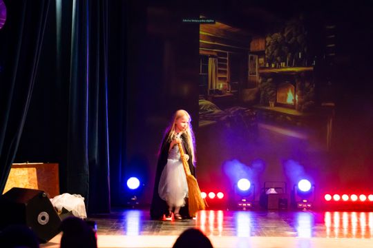 "Dzień dobry na kulturę" - podsumowanie sezonu artystycznego w MOK Amfiteatr (zdjęcia) "Dzień dobry na kulturę" - podsumowanie sezonu artystycznego w MOK Amfiteatr (zdjęcia)