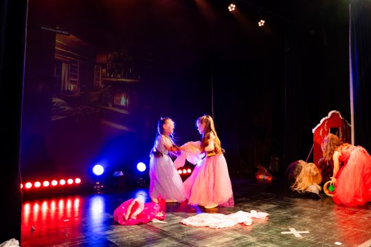 "Dzień dobry na kulturę" - podsumowanie sezonu artystycznego w MOK Amfiteatr (zdjęcia) "Dzień dobry na kulturę" - podsumowanie sezonu artystycznego w MOK Amfiteatr (zdjęcia)