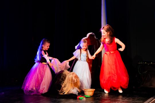 "Dzień dobry na kulturę" - podsumowanie sezonu artystycznego w MOK Amfiteatr (zdjęcia)