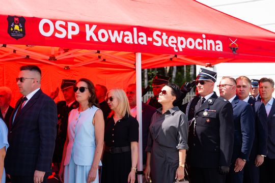 Przekazanie wozu strażackiego dla OSP Kowala- Stępocina (zdjęcia) Przekazanie wozu strażackiego dla OSP Kowala- Stępocina (zdjęcia)