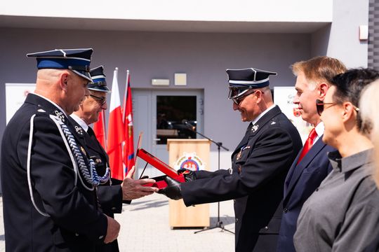 Przekazanie wozu strażackiego dla OSP Kowala- Stępocina (zdjęcia) Przekazanie wozu strażackiego dla OSP Kowala- Stępocina (zdjęcia)