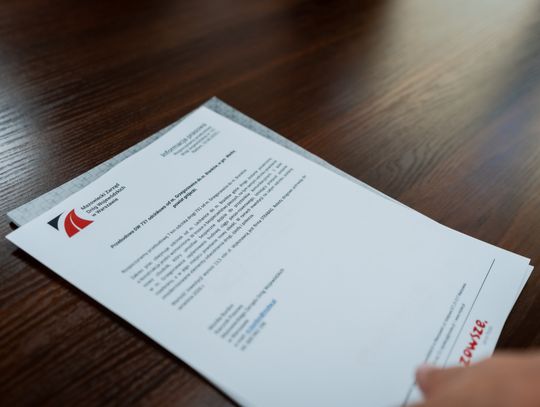 Podpisanie umowy na przebudowę DW731 (zdjęcia)