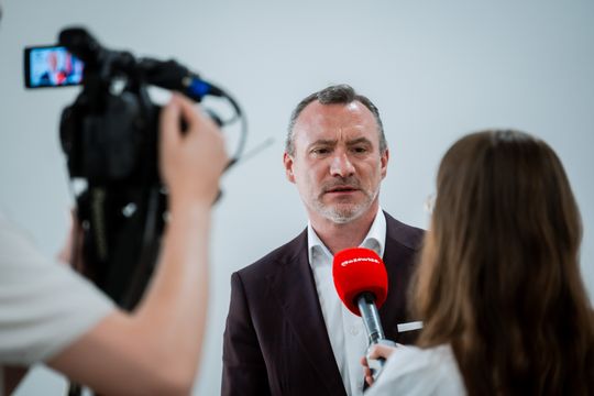 Podpisanie umowy na przebudowę DW731 (zdjęcia)