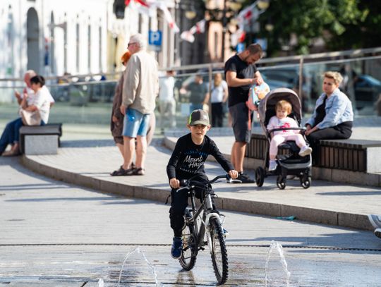 Radomianie w dniu wolnym od pracy - fotospacer (zdjęcia)