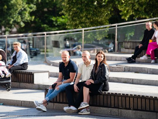 Radomianie w dniu wolnym od pracy - fotospacer (zdjęcia)