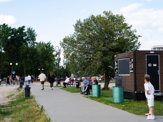 Radomianie w dniu wolnym od pracy - fotospacer (zdjęcia)