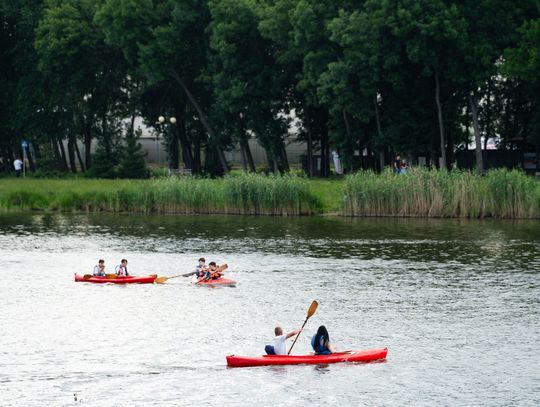 Radomianie w dniu wolnym od pracy - fotospacer (zdjęcia)