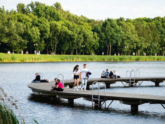 Radomianie w dniu wolnym od pracy - fotospacer (zdjęcia)