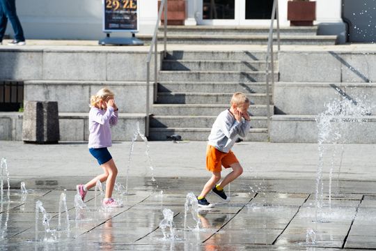 Radomianie w dniu wolnym od pracy - fotospacer (zdjęcia)