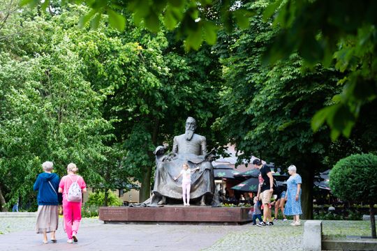 Radomianie w dniu wolnym od pracy - fotospacer (zdjęcia)