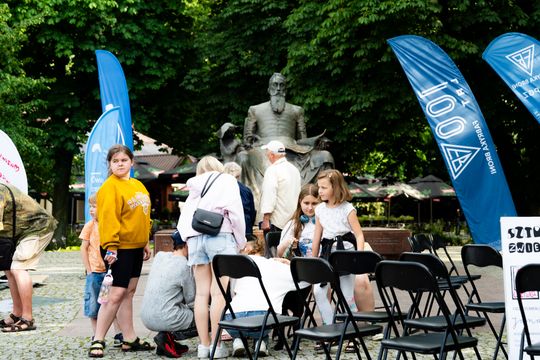 Free(RA)dom Festival - wystawa i aukcja charytatywna na rzecz bezdomnych zwierząt (zdjęcia)