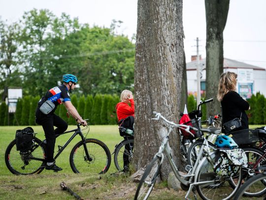 Rajd rowerowy - "Szlakiem Aniołów" (zdjęcia)