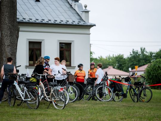 Rajd rowerowy - "Szlakiem Aniołów" (zdjęcia)