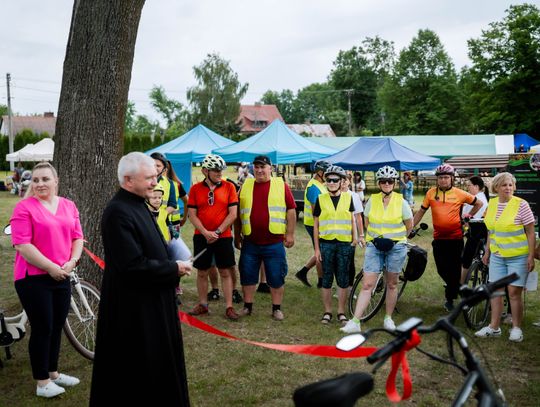 Rajd rowerowy - "Szlakiem Aniołów" (zdjęcia)