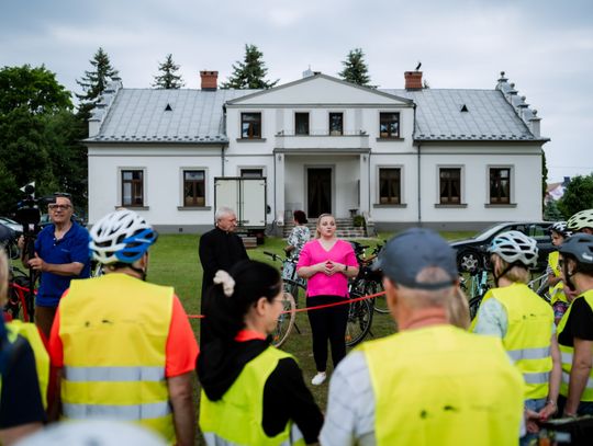 Rajd rowerowy - "Szlakiem Aniołów" (zdjęcia)