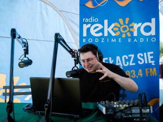 Zawody regionalne i towarzyskie w skokach przez przeszkody (zdjęcia)