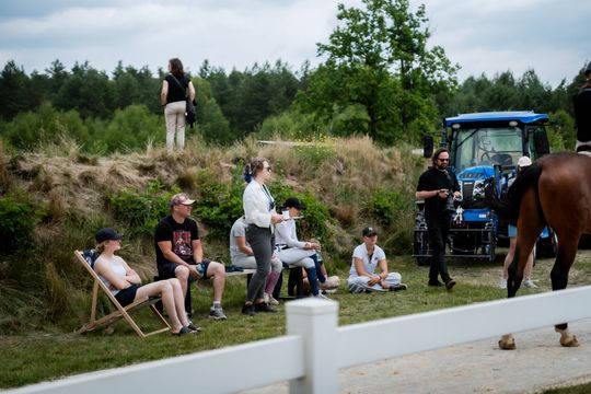 Zawody regionalne i towarzyskie w skokach przez przeszkody (zdjęcia)