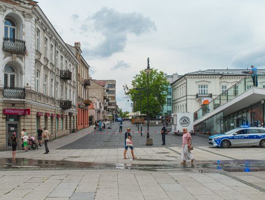 Kameralne Lato - scena specjalna na fontannach (zdjęcia)