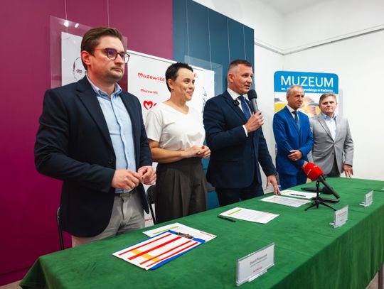 Wręczenie czeków "Mazowsze dla zabytków" (zdjęcia)