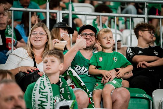 kibice 107.jpg kibice 107.jpg