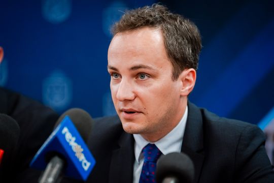 um 003.jpg um 003.jpg