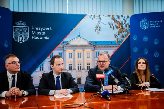 um 013.jpg um 013.jpg