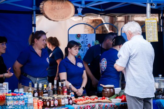 BM105511.jpg BM105511.jpg