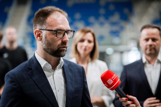 czarni 036.jpg czarni 036.jpg