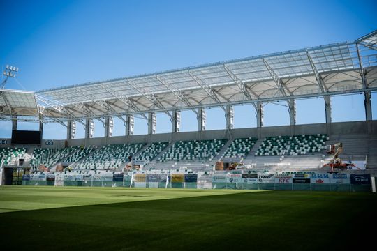 stadion 001.jpg