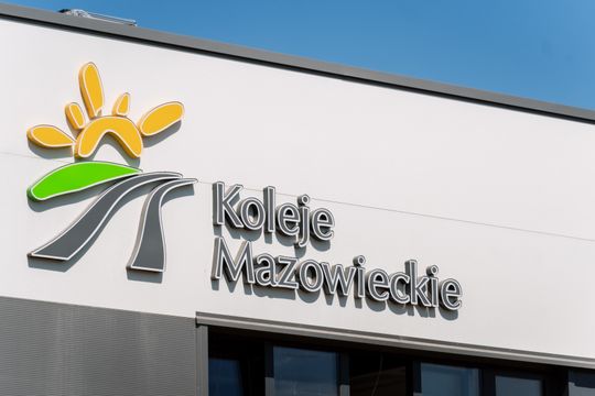 koleje mazowieckie 002.jpg