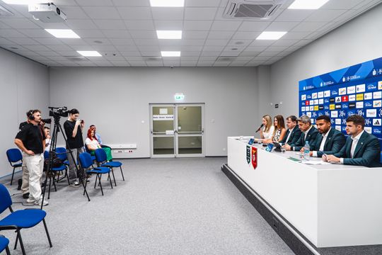 konfa radomiak-2.jpg