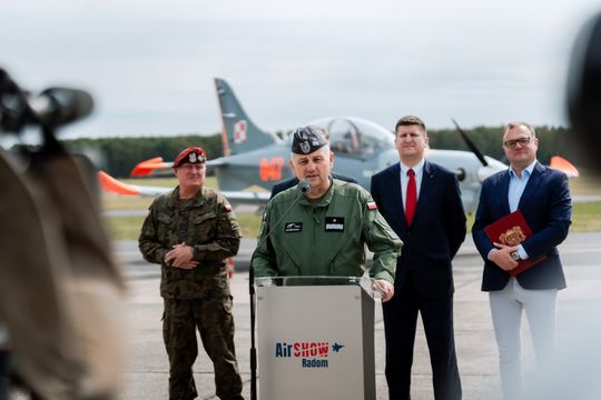 air show 028.jpg air show 028.jpg