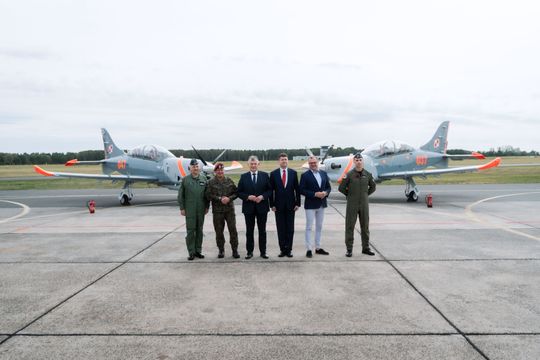 air show 040.jpg air show 040.jpg