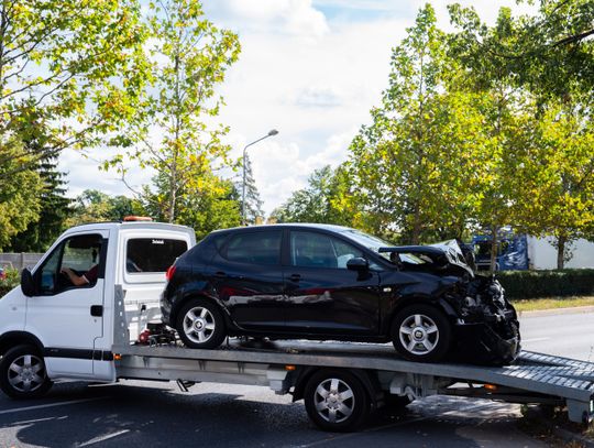 Wypadek drogowy na ul. Maratońskiej (zdjęcia)
