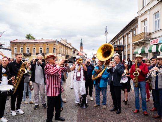 Cafe Jazz Festiwal Radom - Parada Nowoorleańska (zdjęcia)