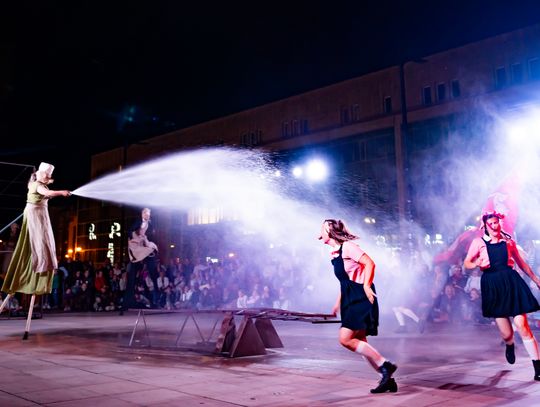 VI edycja Ulicy Teatralnej - Teatr Biuro Podróży „Świniopolis” (zdjęcia)