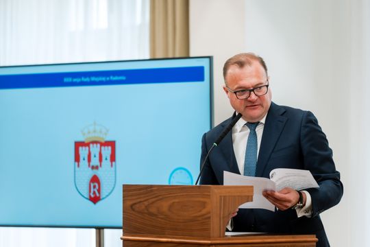 sesja 002.jpg sesja 002.jpg