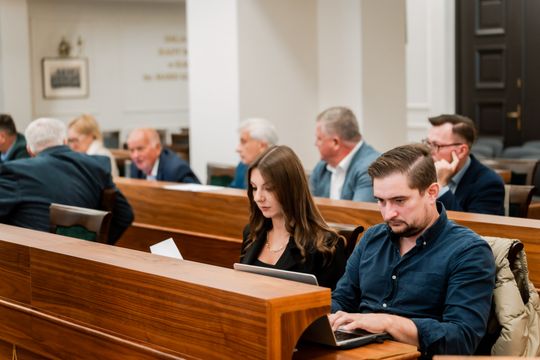 sesja 012.jpg sesja 012.jpg