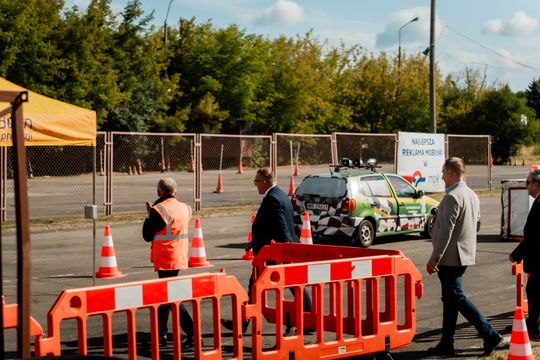 alutomobilklub 006.jpg